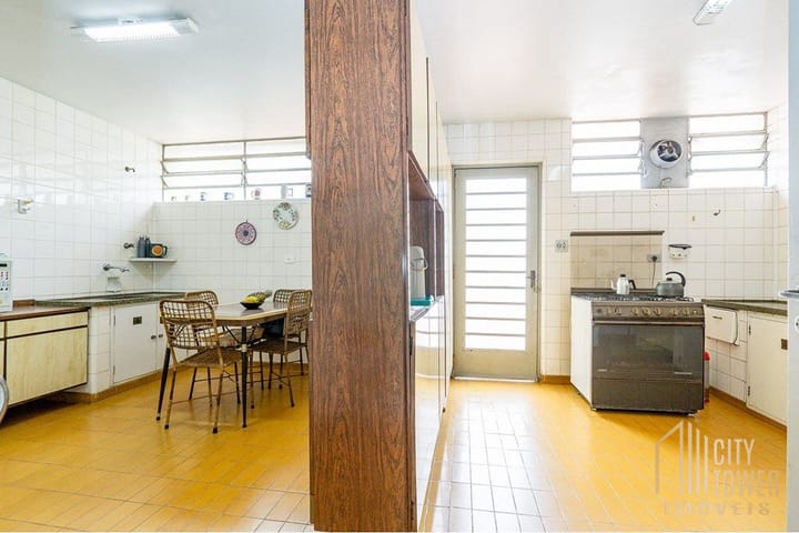 Casa à venda com 4 quartos, 313m² - Foto 5