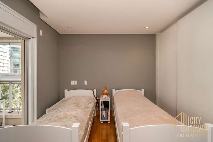 Apartamento à venda com 2 quartos, 146m² - Foto 9