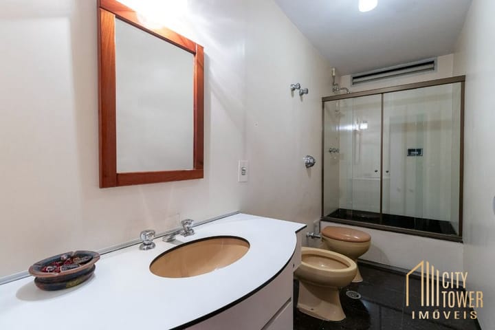 Apartamento à venda com 3 quartos, 137m² - Foto 24