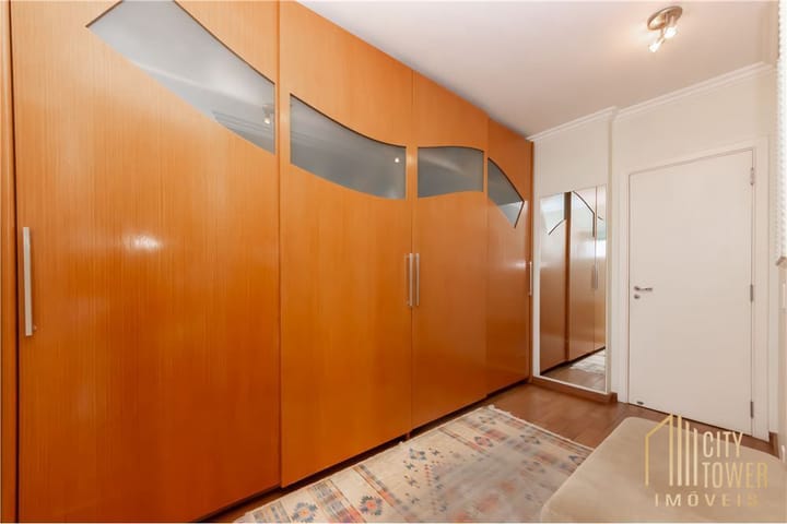 Apartamento à venda com 4 quartos, 198m² - Foto 35