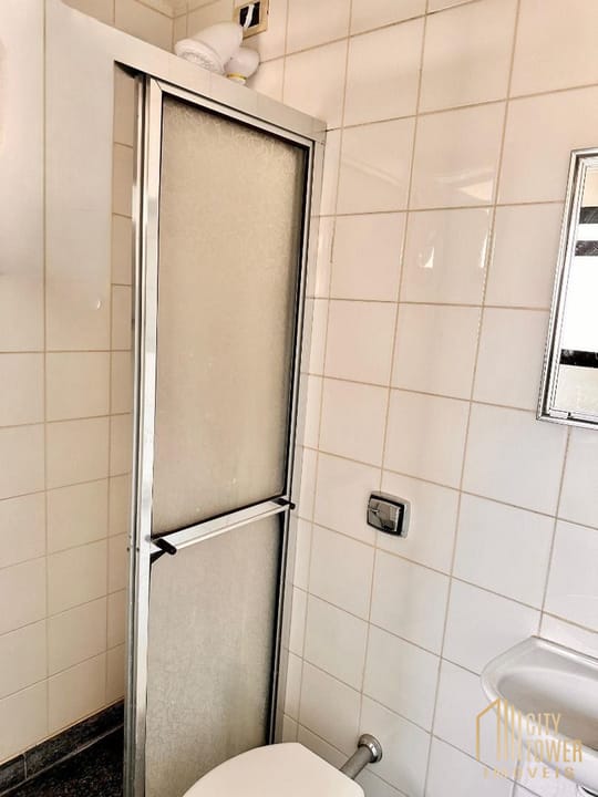 Apartamento à venda com 3 quartos, 150m² - Foto 12