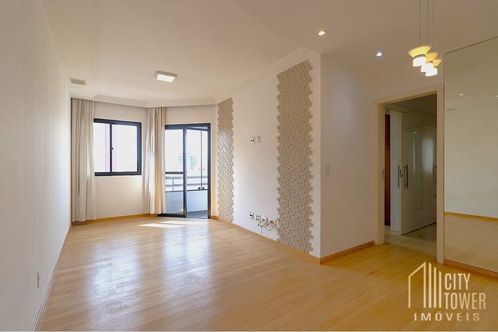 Apartamento à venda com 3 quartos, 70m² - Foto 1