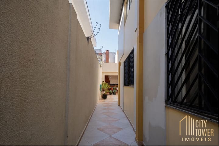 Casa à venda com 4 quartos, 182m² - Foto 52