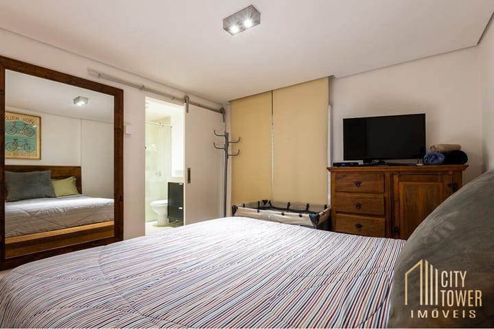 Apartamento à venda com 2 quartos, 72m² - Foto 4