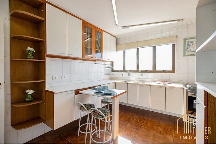 Apartamento à venda com 3 quartos, 116m² - Foto 6