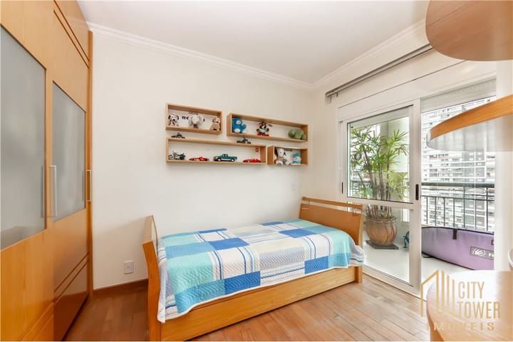 Apartamento à venda com 4 quartos, 198m² - Foto 41