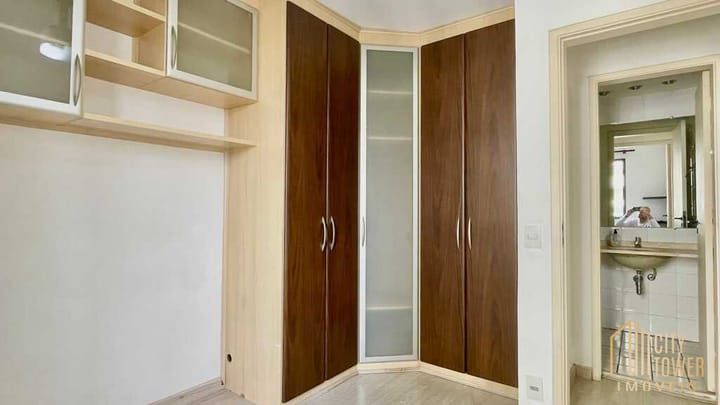 Apartamento à venda com 1 quarto, 41m² - Foto 21