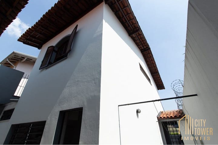 Casa à venda com 3 quartos, 191m² - Foto 11