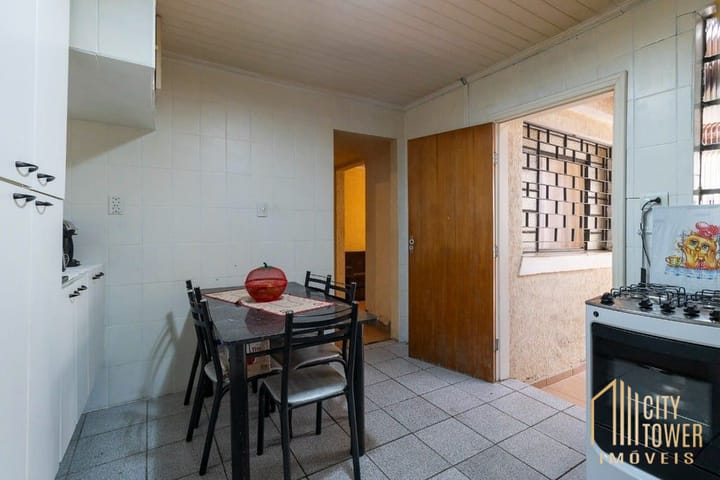 Casa à venda com 2 quartos, 140m² - Foto 12