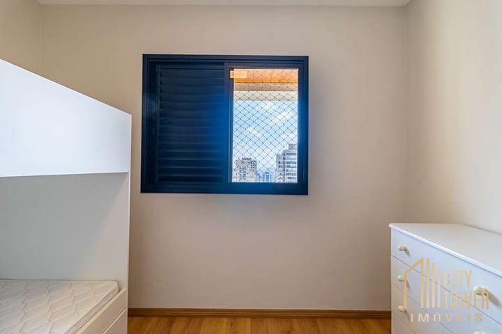 Apartamento à venda com 3 quartos, 87m² - Foto 12