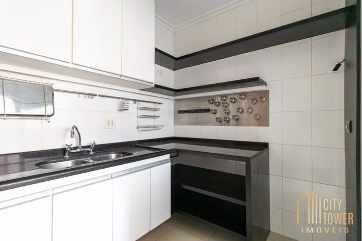 Apartamento à venda com 3 quartos, 86m² - Foto 32