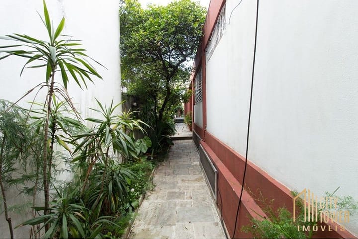 Casa à venda com 5 quartos, 330m² - Foto 20