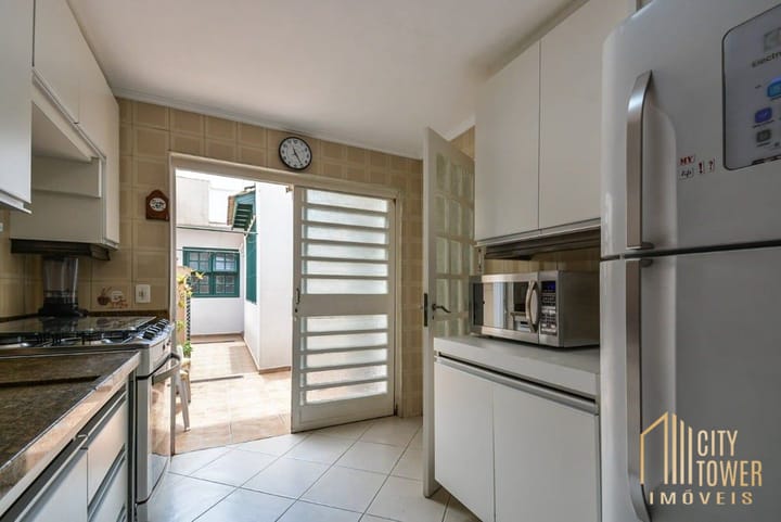 Casa à venda com 3 quartos, 190m² - Foto 66