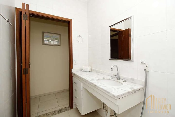 Casa à venda com 2 quartos, 94m² - Foto 13