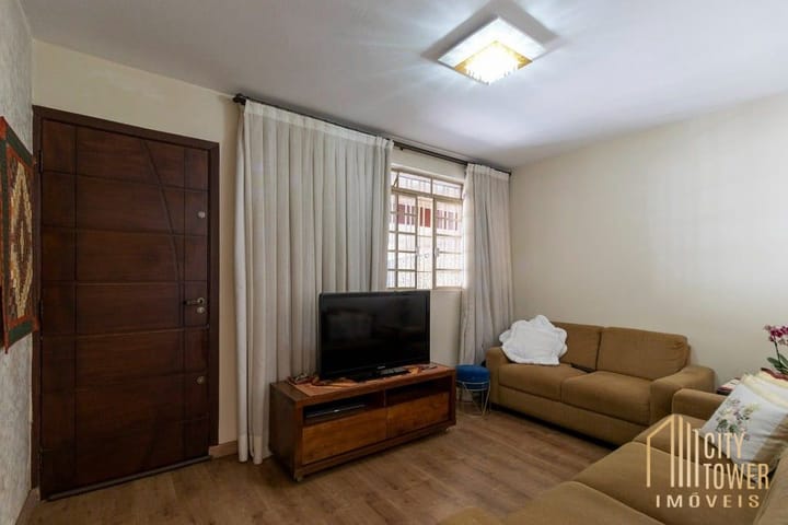 Casa à venda com 5 quartos, 162m² - Foto 15