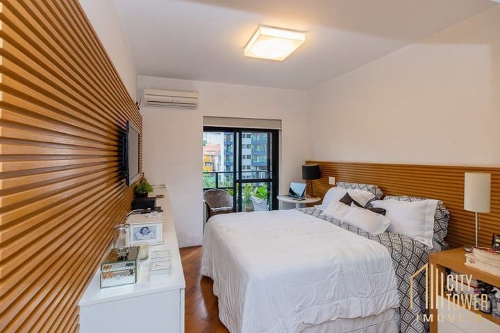 Apartamento à venda com 3 quartos, 205m² - Foto 4