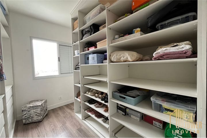 Apartamento à venda com 3 quartos, 83m² - Foto 20