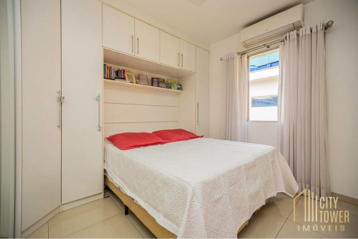 Casa à venda com 5 quartos, 231m² - Foto 57