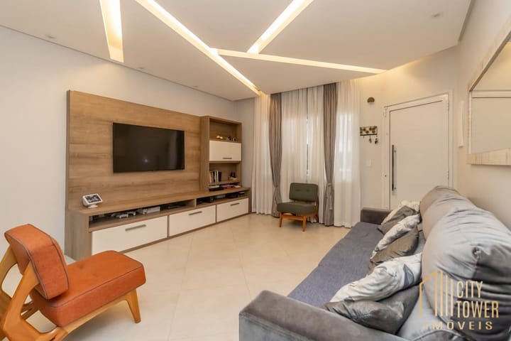 Casa à venda com 3 quartos, 161m² - Foto 1