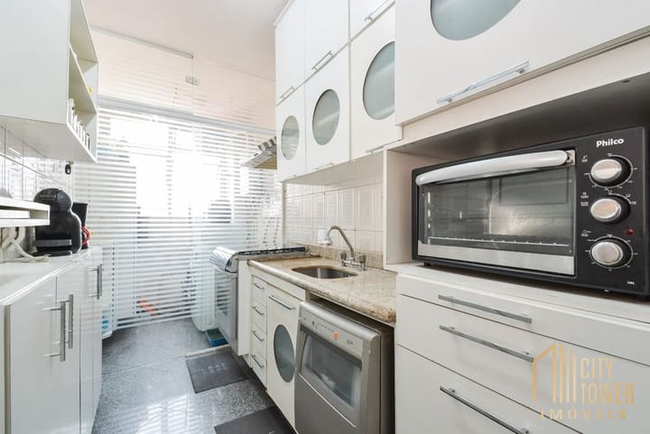 Apartamento à venda com 3 quartos, 76m² - Foto 37