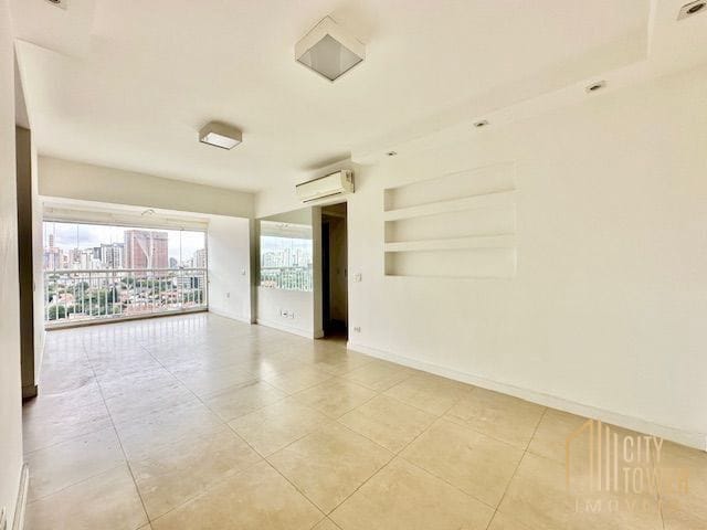 Apartamento à venda com 2 quartos, 74m² - Foto 45