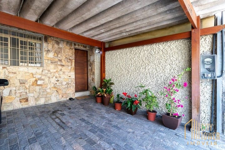 Casa à venda com 5 quartos, 162m² - Foto 18