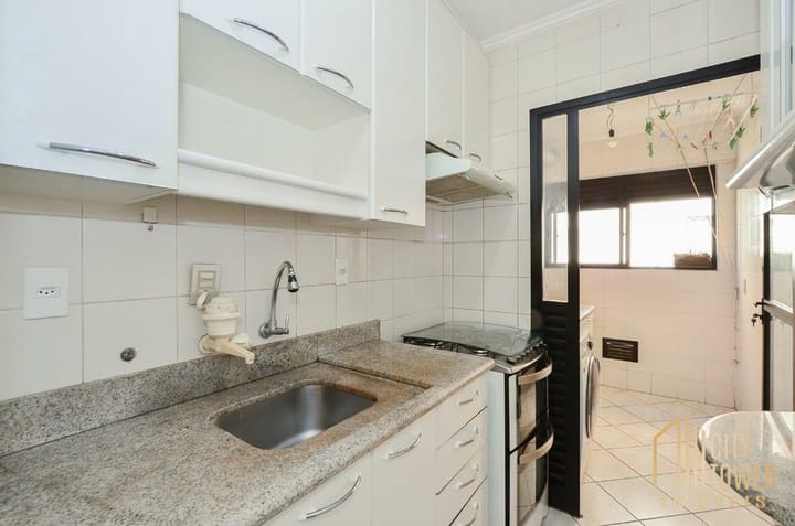 Apartamento à venda com 3 quartos, 70m² - Foto 13