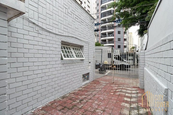 Casa à venda com 2 quartos, 140m² - Foto 24