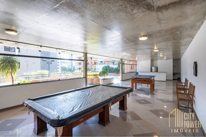 Apartamento à venda com 4 quartos, 200m² - Foto 15