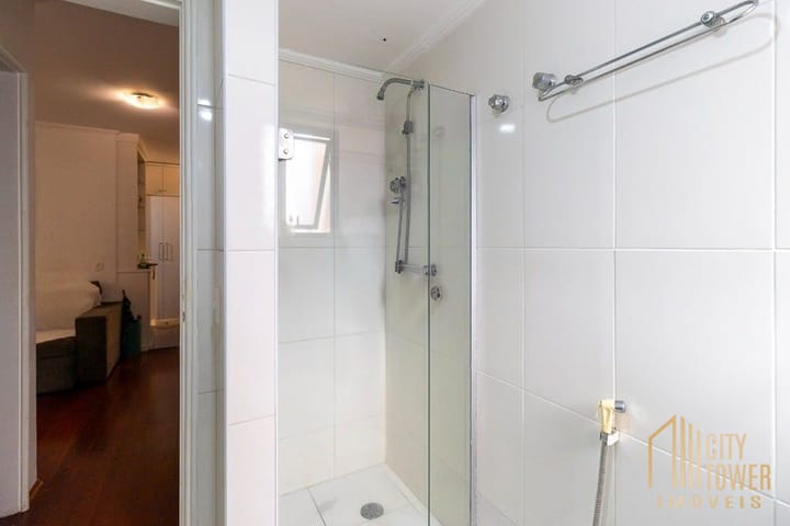 Apartamento à venda com 1 quarto, 42m² - Foto 12