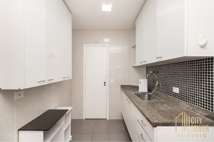 Apartamento à venda com 3 quartos, 81m² - Foto 31