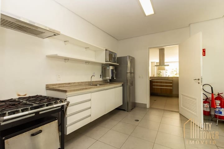 Apartamento à venda com 4 quartos, 136m² - Foto 15