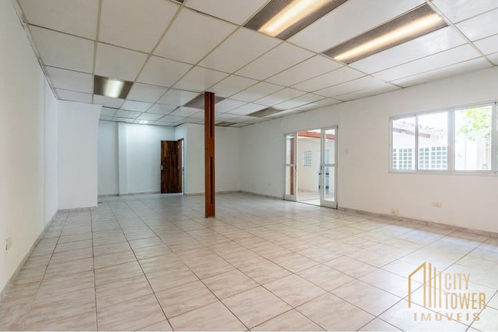 Casa à venda com 3 quartos, 200m² - Foto 19