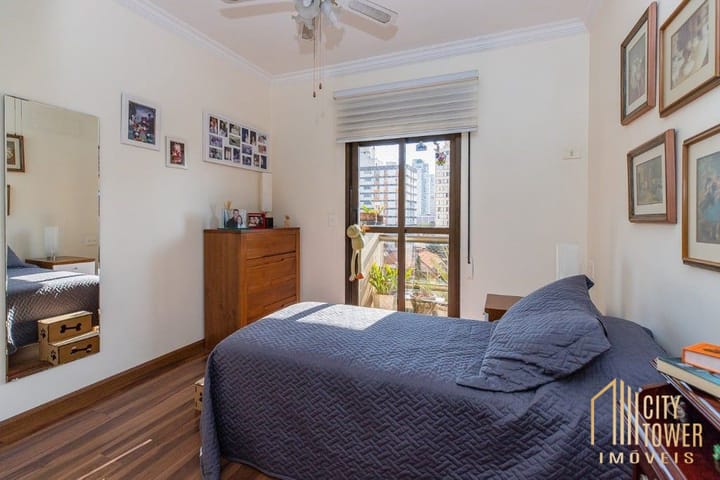 Apartamento à venda com 4 quartos, 200m² - Foto 5