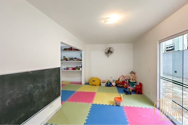 Apartamento à venda com 3 quartos, 128m² - Foto 12