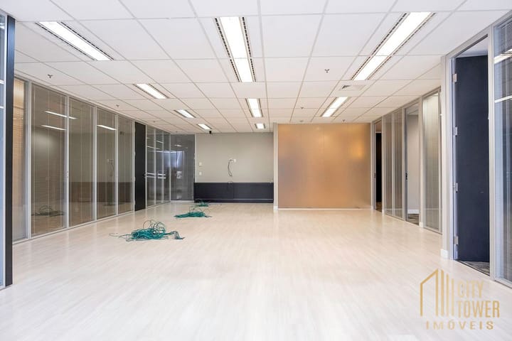 Conjunto Comercial-Sala à venda, 311m² - Foto 23