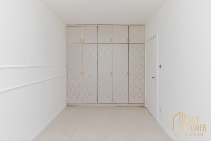 Apartamento à venda com 2 quartos, 70m² - Foto 22