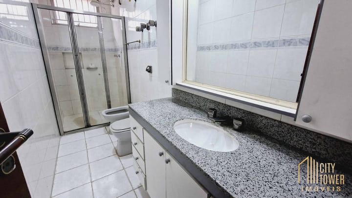 Apartamento à venda com 3 quartos, 190m² - Foto 7