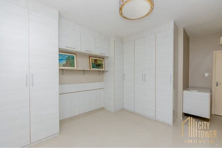 Casa à venda com 3 quartos, 180m² - Foto 20