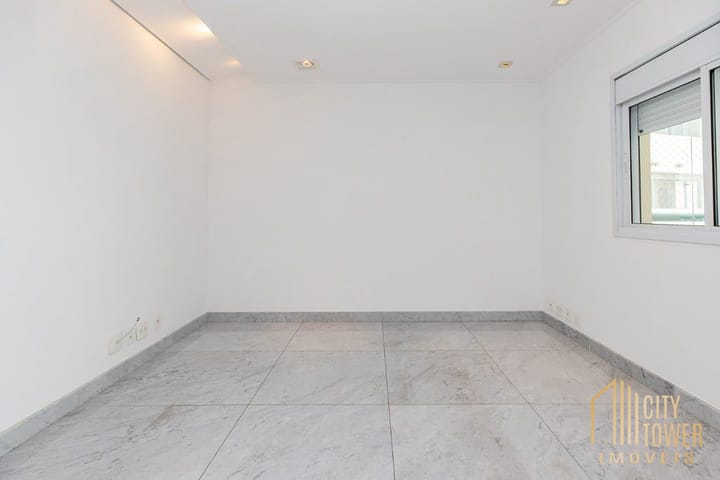 Apartamento à venda com 3 quartos, 190m² - Foto 35