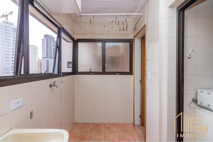 Apartamento à venda com 3 quartos, 81m² - Foto 31