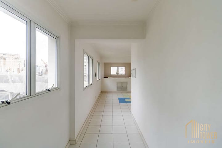 Apartamento à venda com 1 quarto, 39m² - Foto 11