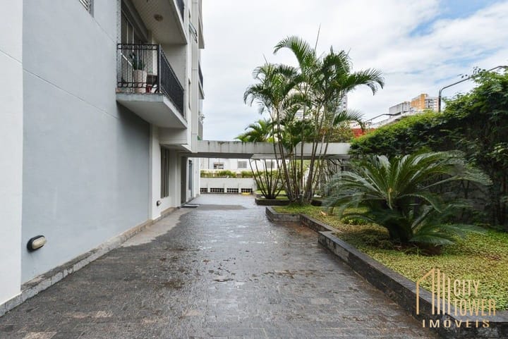 Apartamento à venda com 2 quartos, 61m² - Foto 10