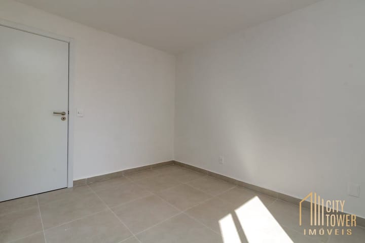 Casa à venda com 2 quartos, 121m² - Foto 11