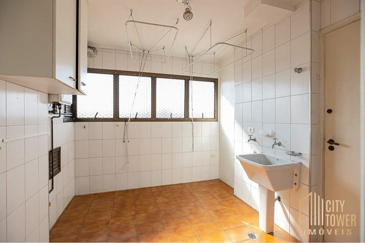 Apartamento à venda com 3 quartos, 116m² - Foto 10