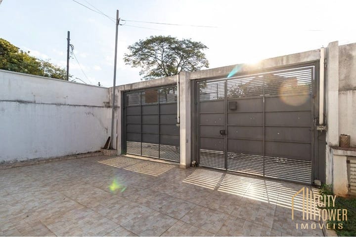 Casa à venda com 3 quartos, 200m² - Foto 18