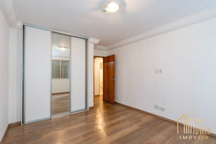 Apartamento à venda com 3 quartos, 150m² - Foto 37