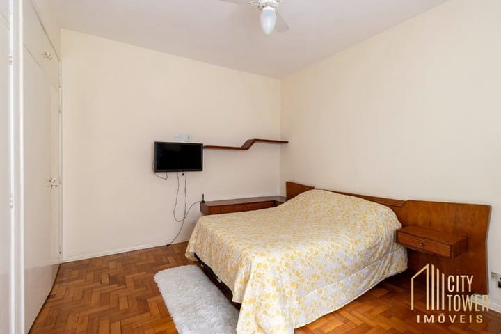 Casa à venda com 4 quartos, 200m² - Foto 12