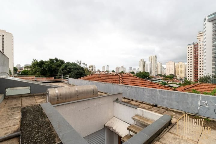 Casa à venda com 3 quartos, 243m² - Foto 12