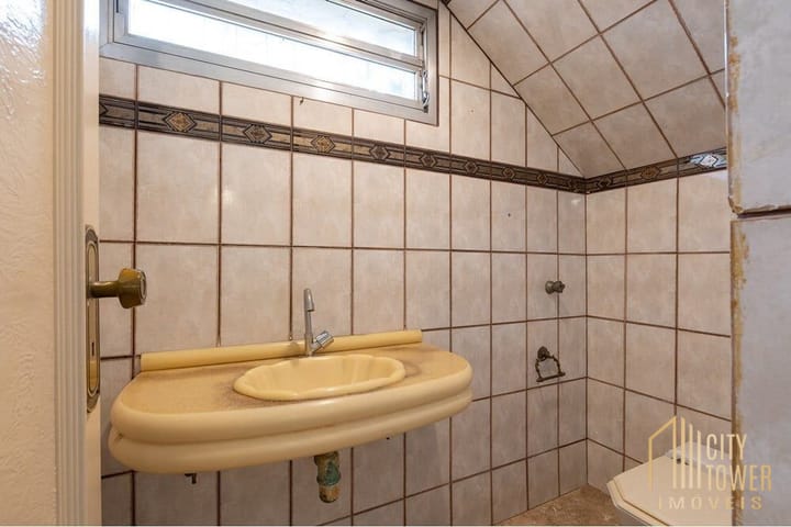 Casa à venda com 3 quartos, 250m² - Foto 17